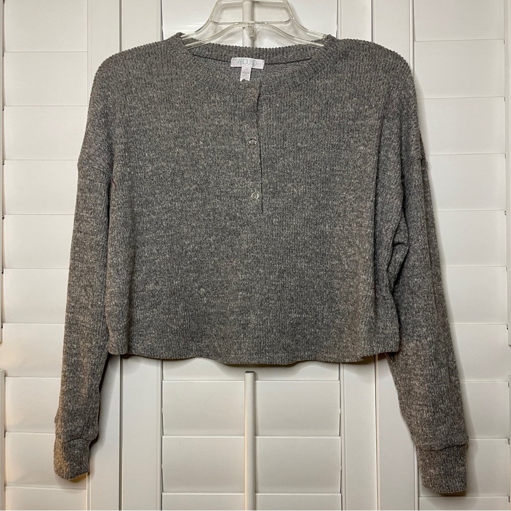 Abound Crop Womens Henley Sweater Size XS Color Grey